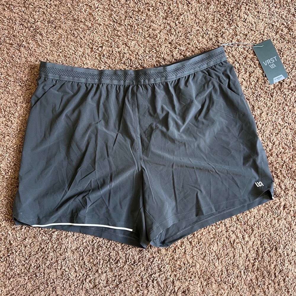 VRST Mens Velocity Run Shorts 5" Inseam Gray Size XL MAX100420 NWT